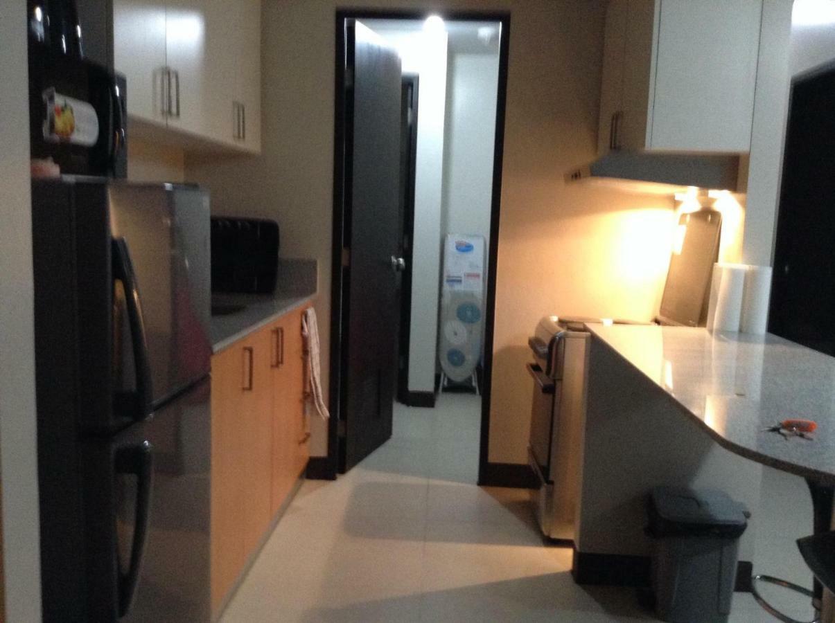 Cubao Manhattanheights Unit 11A Tower B, 2Br Манила Экстерьер фото