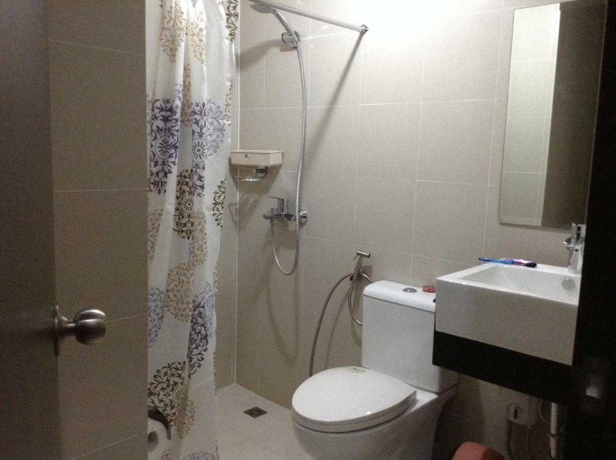 Cubao Manhattanheights Unit 11A Tower B, 2Br Манила Экстерьер фото